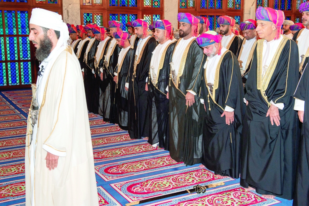 HH Sayyid Fahd bin Mahmood al Said, Deputy Prime Minister for the Council of Ministers, offers Eid Al Fitr prayers at Al Khor Mosque in Muscat on Wednesday.