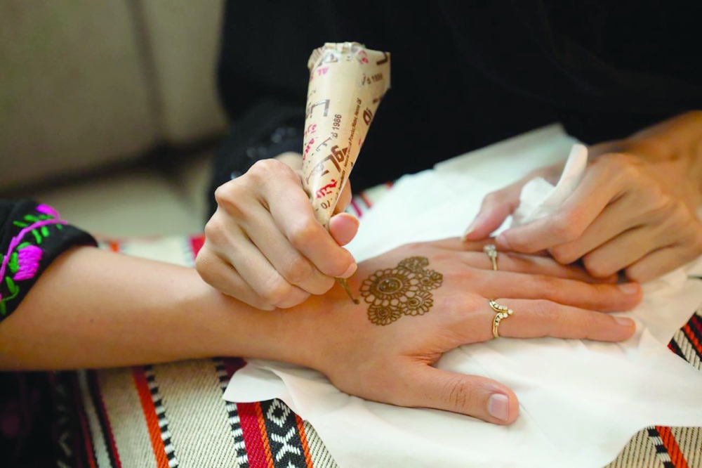 Embracing the art of henna: A tale of tradition and creativity