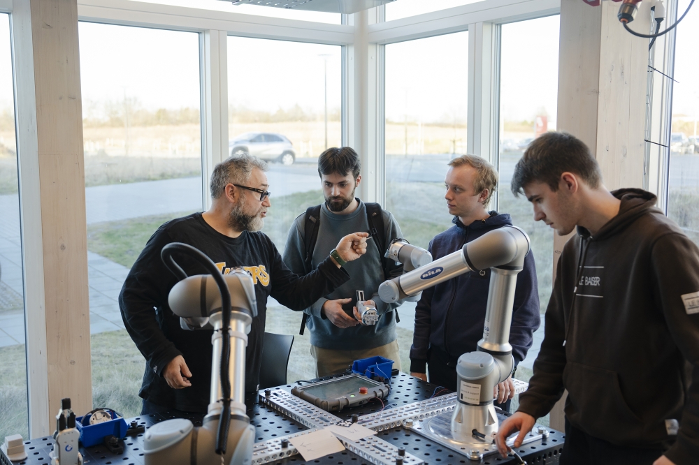 Engineering students and their professor at the Helix Lab, which is financed by the Novo Nordisk Foundation, in Kalundborg.-The New York Times