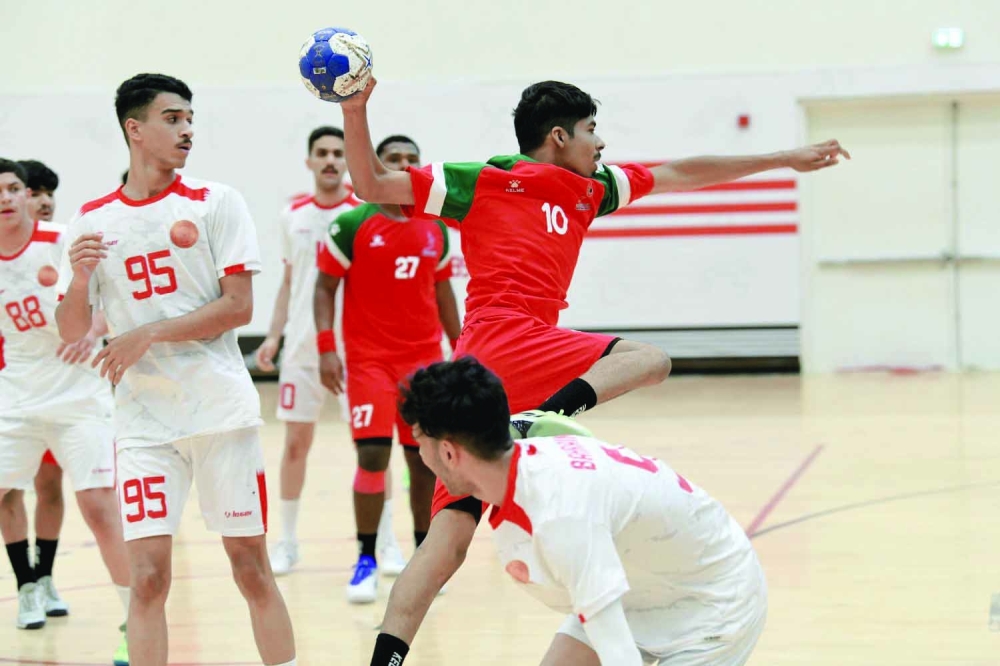 Hussain gets gold, bronze for table tennis team