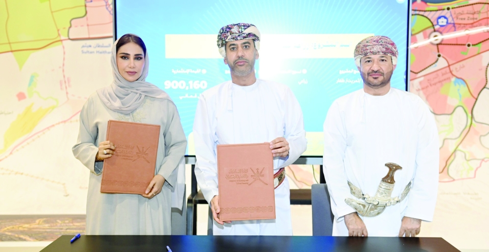 The contracts also include 5 usufruct contracts for agricultural projects supported through the development platform.