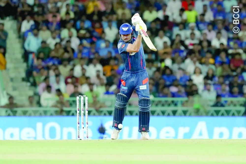 All-round Stoinis helps Lucknow beat Mumbai in IPL