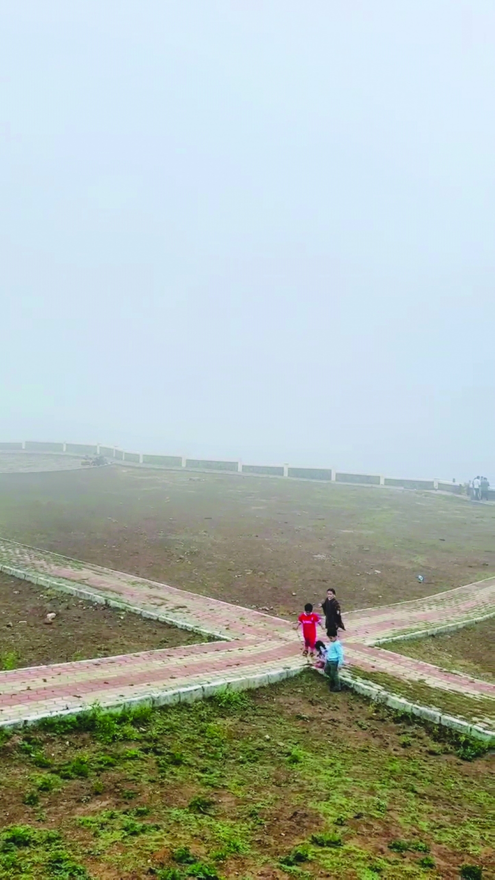 Dhofar wears blanket of mist