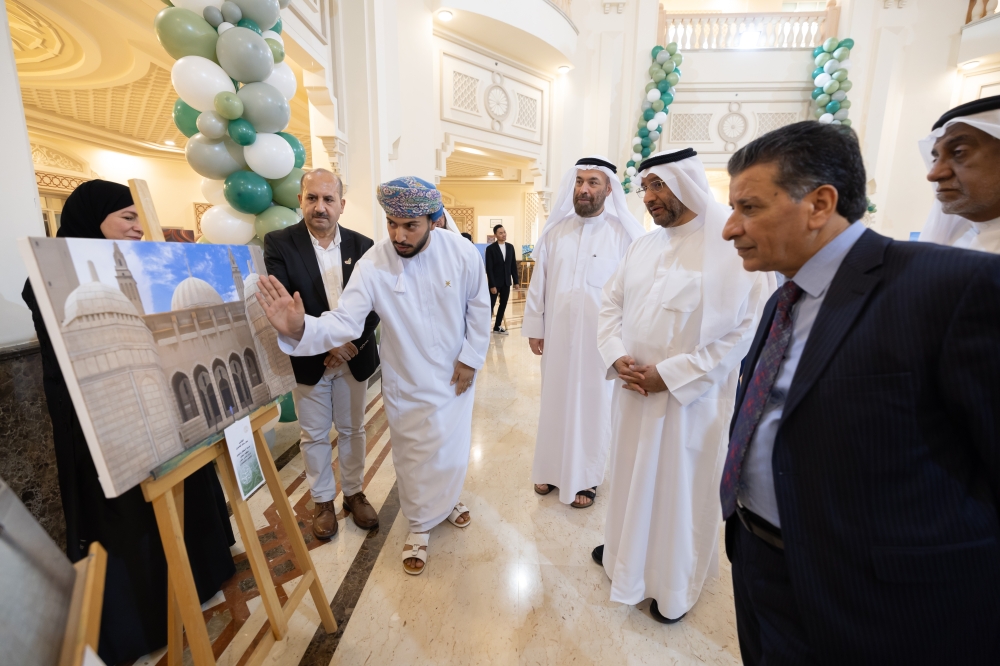 'Artistic Radiances' Competition3