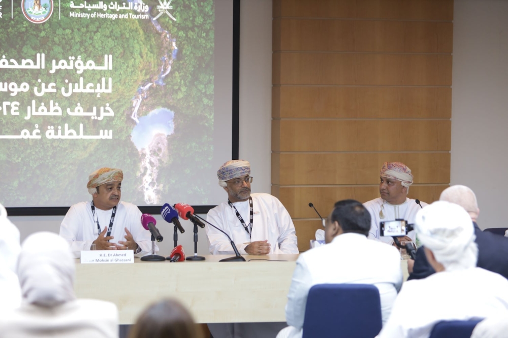 Dr Ahmed bin Mohsen Al-Ghassani, Chairman of Dhofar Municipality talking to media