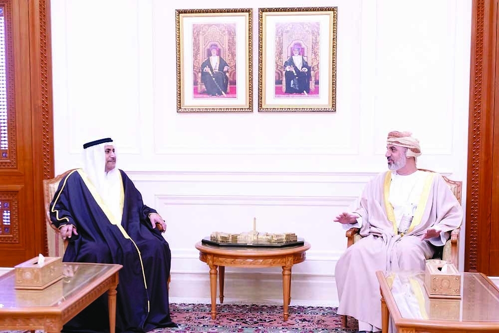 The two sides discussed ways to develop cooperation between the Majlis Ash’shura and the Arab Parliament in a way that serves the common interests. — ONA