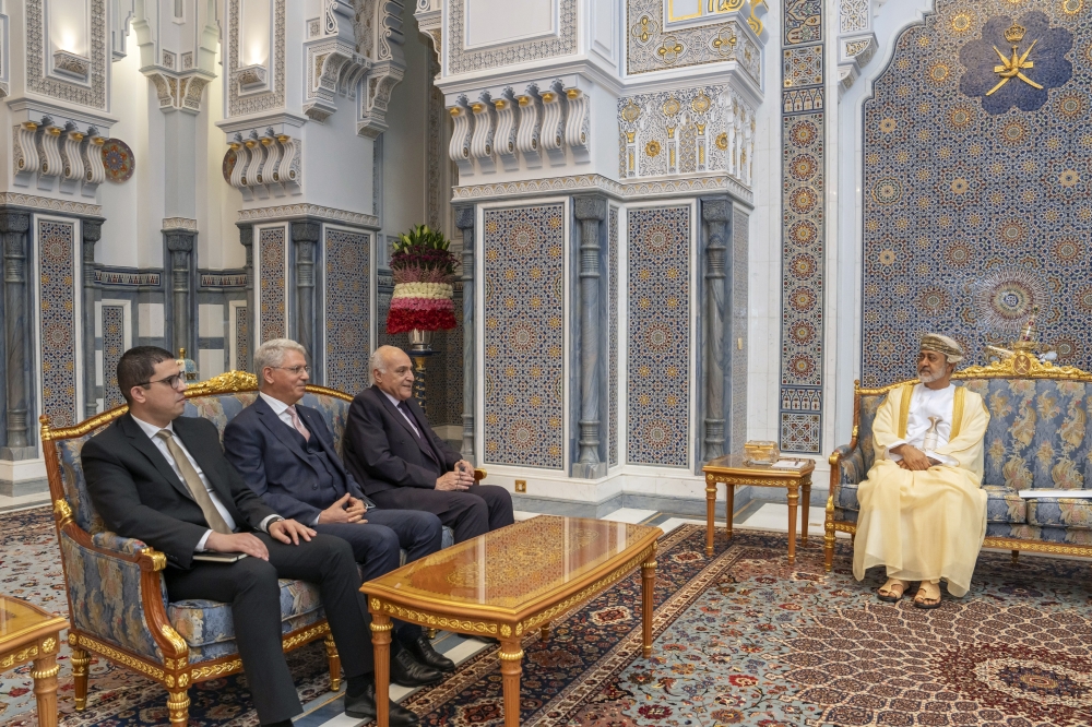  HM receives written message from Algerian President