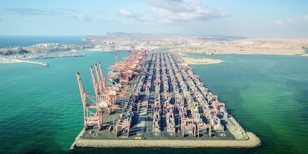 The value of commodity exports at the end of February reached RO 4.414 billion, rising by 19.5 per cent from the same period last year.