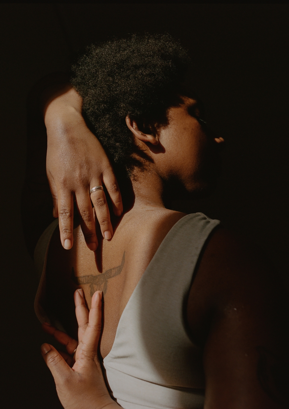  Muscle knots are most often found in the shoulders, back, forearms, and calves while not all of them are painful, and most dissipate on their own, there are ways to relieve them.