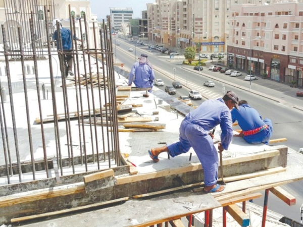 Oman enforces midday work ban as mercury rises to nearly 50 - Vimarsana News