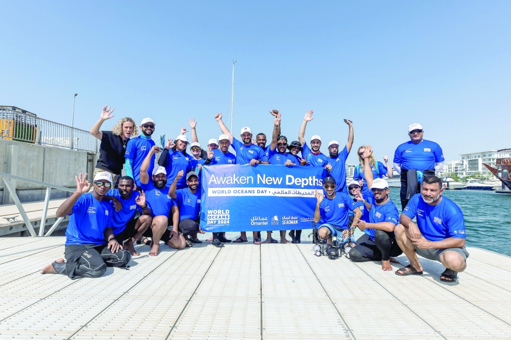 Underwater reef clean-up project at the Dimaniyat Islands  