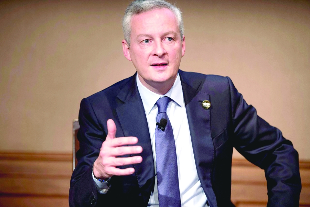 BN-VO302_3fW66_M_20171012102134