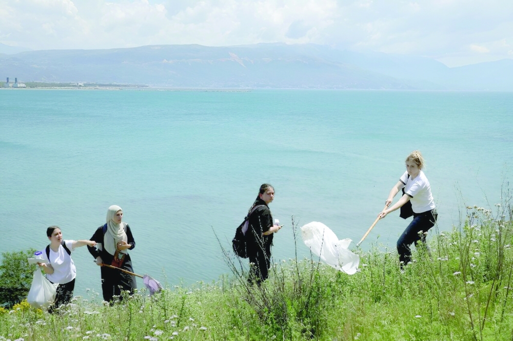 University of Tirana students during a butterfly observation outing in Zvernec.