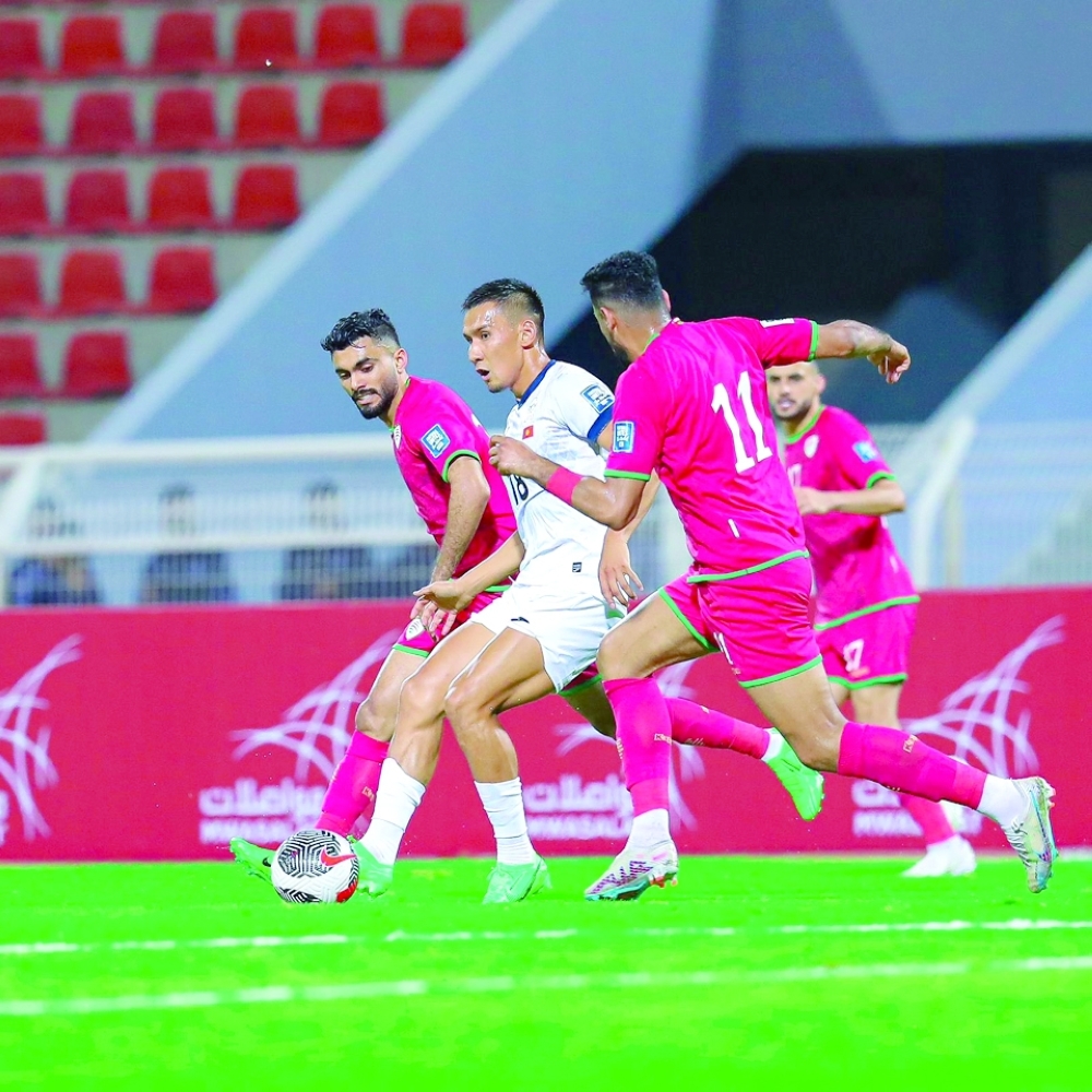 Oman name new faces for Spain camp