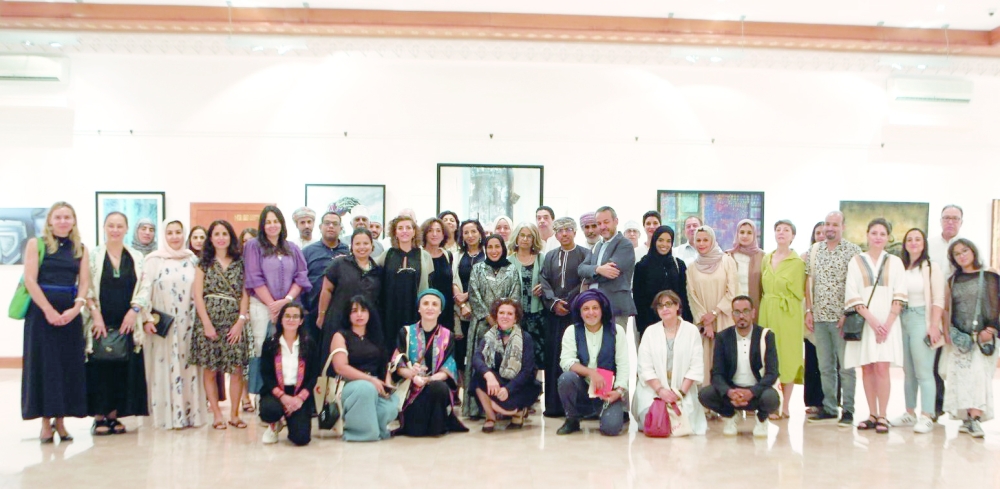 Al Mawred Al Thaqafy hosted a reception in partnership with Bait Al Zubair Foundation in Muscat recently 