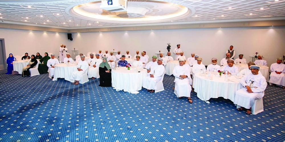The Ministry of Education's Emergency Management Strategy training programme begins in Salalah 