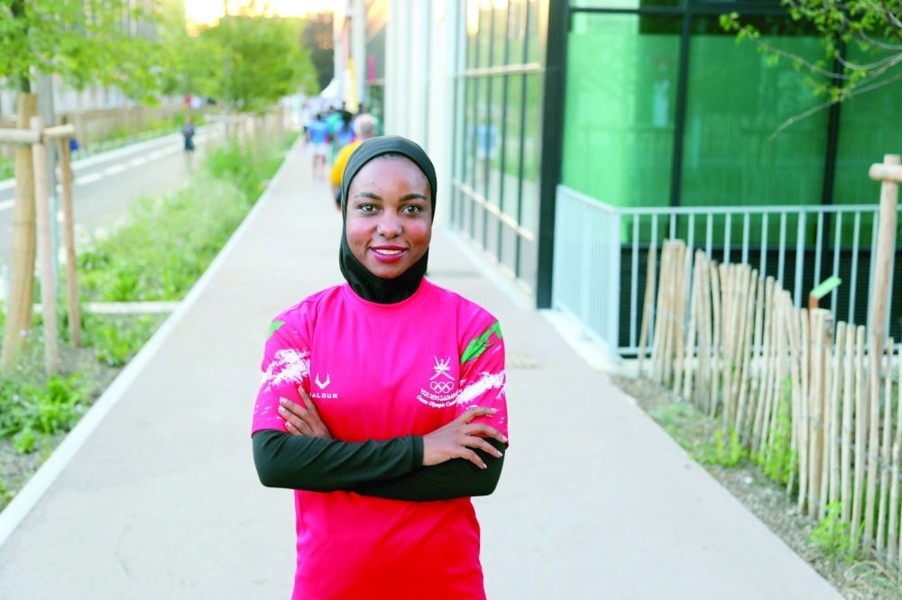 Sprinters Mazoon, Ali chase new records