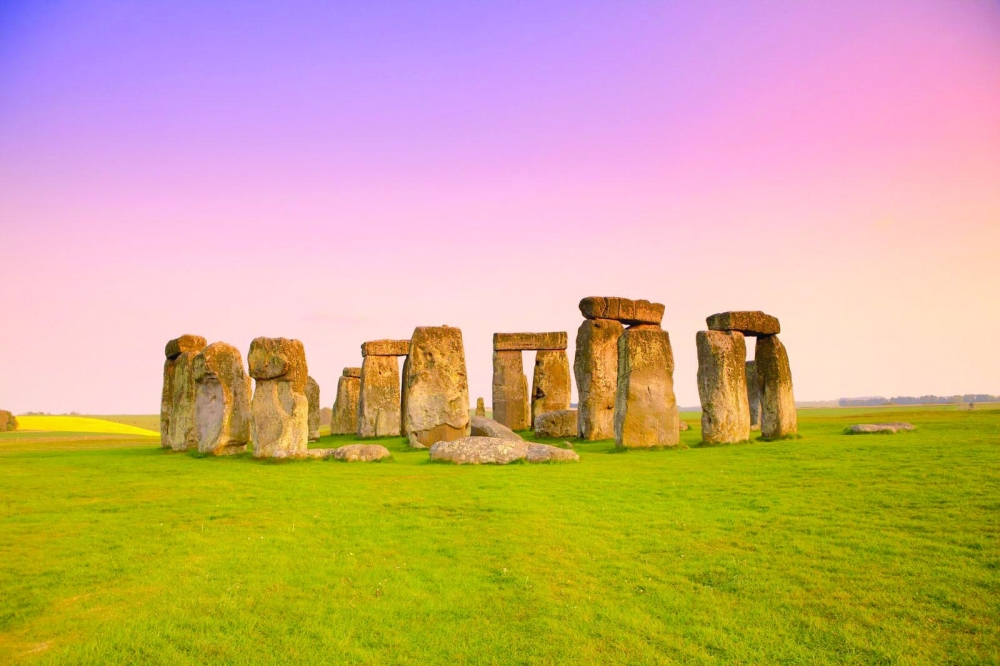 UNESCO hails UK's Stonehenge tunnel cancellation