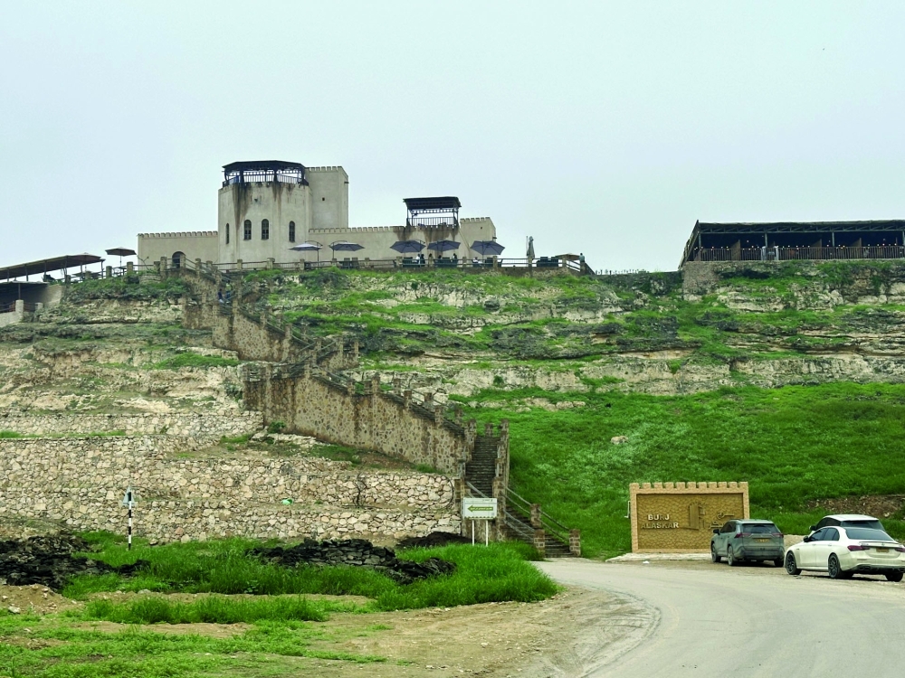 Taqah takes centre stage as the host of Khareef cultural programme