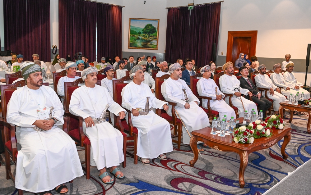HH Sayyid Marwan Turki Al Said, Governor of Dhofar, was the chief guest at the forum, titled "New Tracks of Cooperation Pave the Way for a Common Future”.