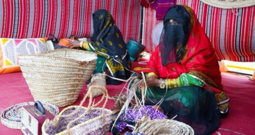 Women of productive families and promoters of SMEs showcased their products and boosted income