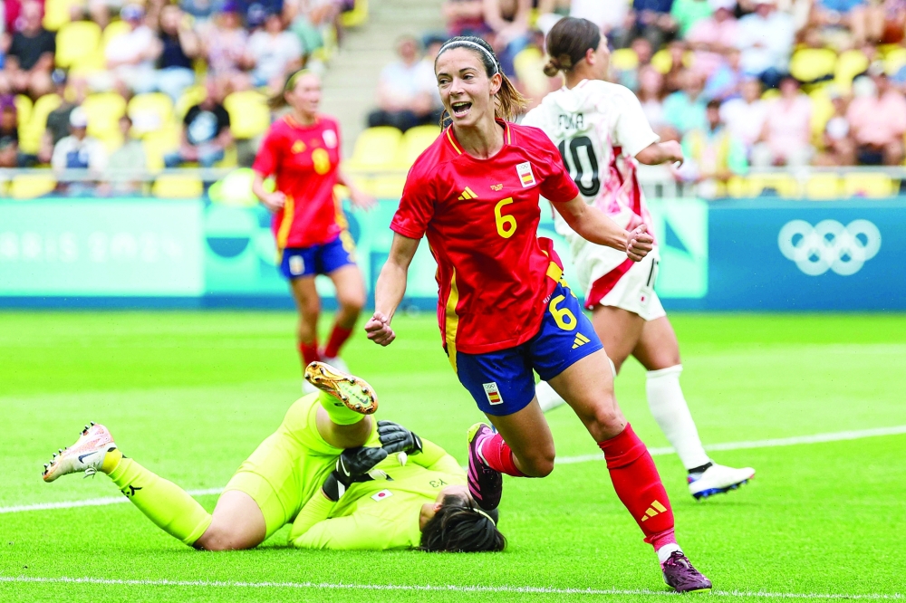 Aitana Bonmati celebrates with team-mates.— AFP