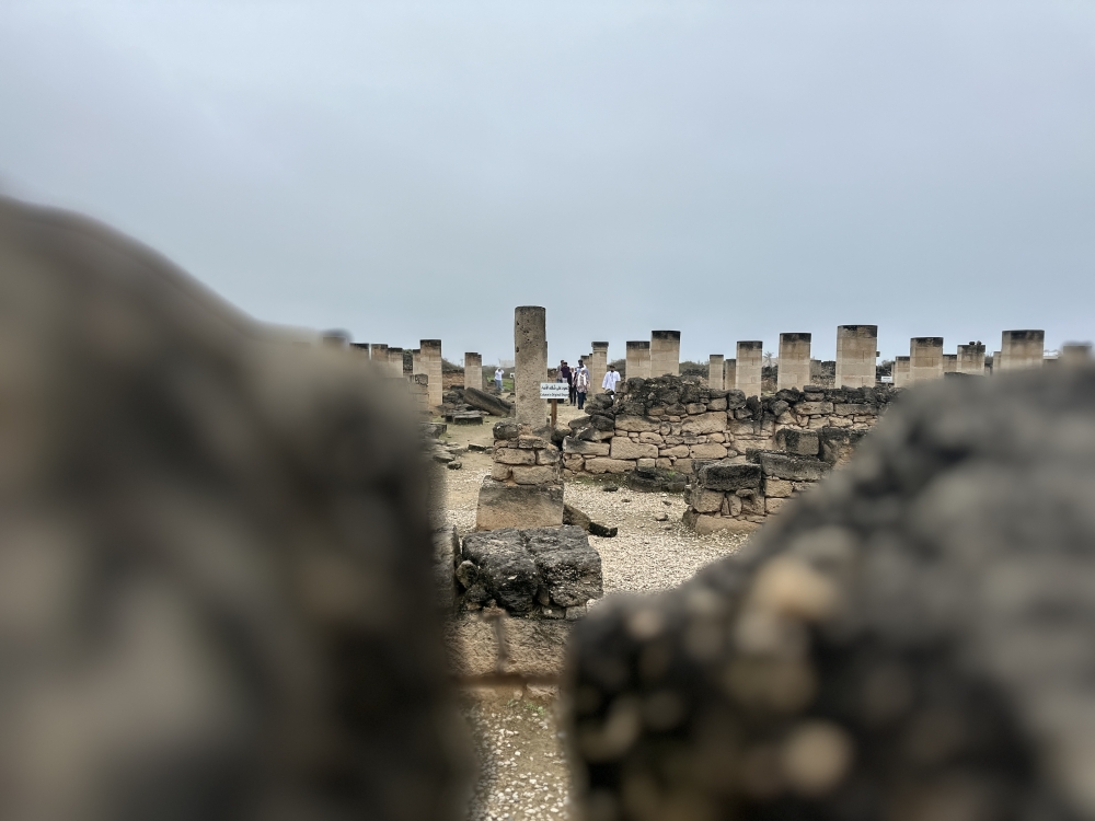 The earliest antiquity of Al Baleed Mosque is thought to date back to the Iron Age