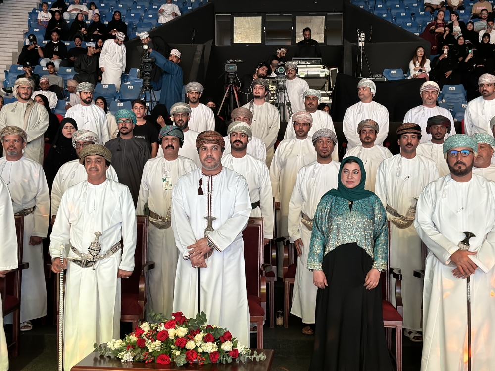The closing ceremony, held under the auspices of His Highness Sayyid Marwan bin Turki al Said, Governor of Dhofar, featured a series of panel discussions, visual presentations, and artistic performances