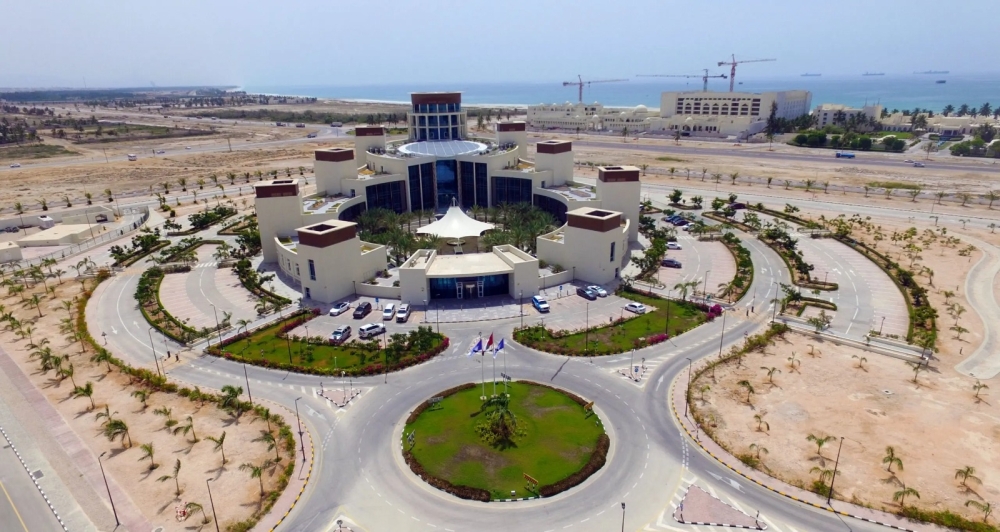 Regarding commercial registrations in Dhofar Governorate, the number reached around 2,560 registrations during the first half of 2024, compared to 2,846 registrations during the same period in 2023.