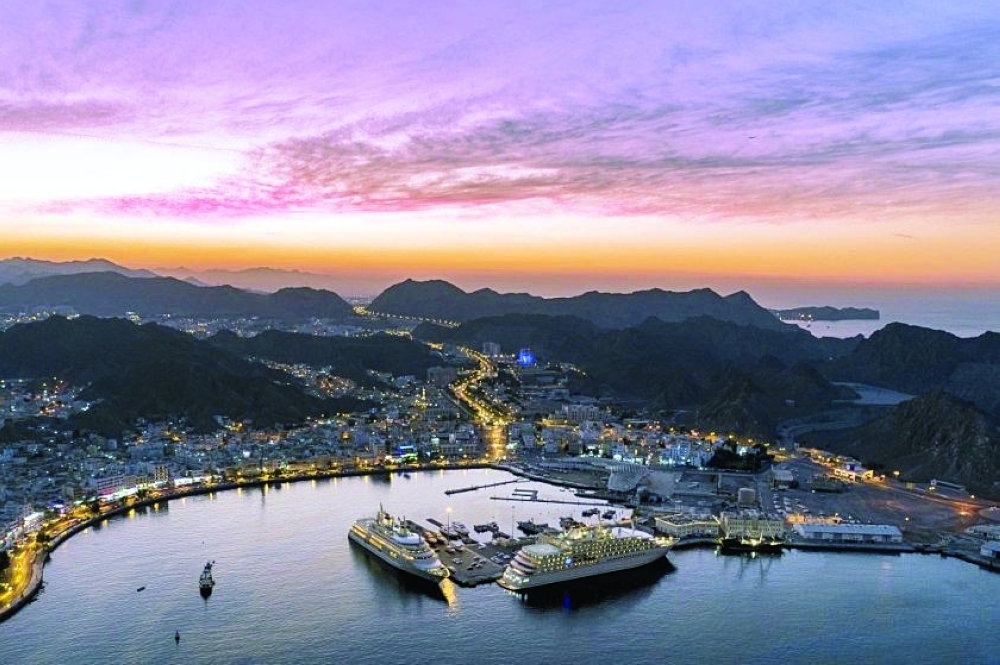 Free stopovers for passengers traveling through Muscat