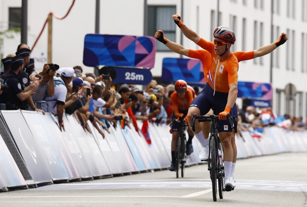 Paris 2024 Paralympics - Road Cycling - Men's B Road Race