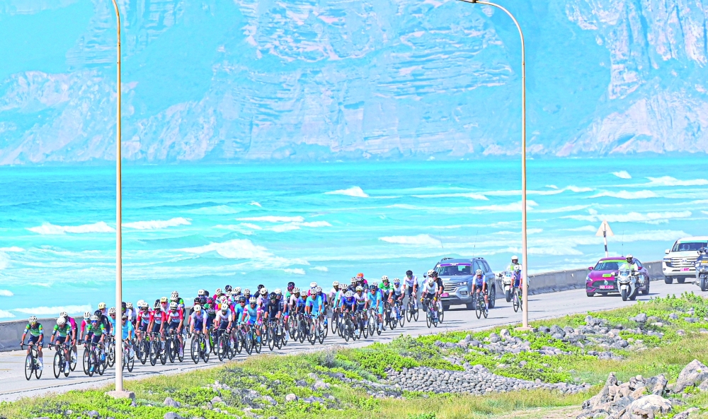 The event saw participation from 90 cyclists across 15 national and international teams
