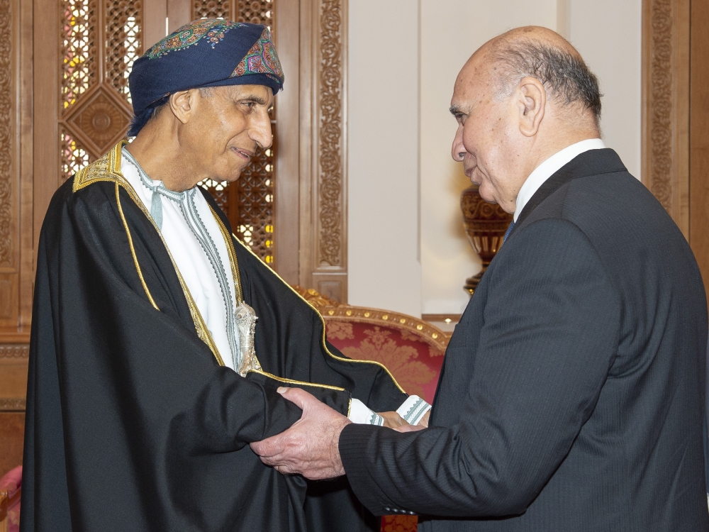  HH Sayyid Fahd receives Iraqi Official