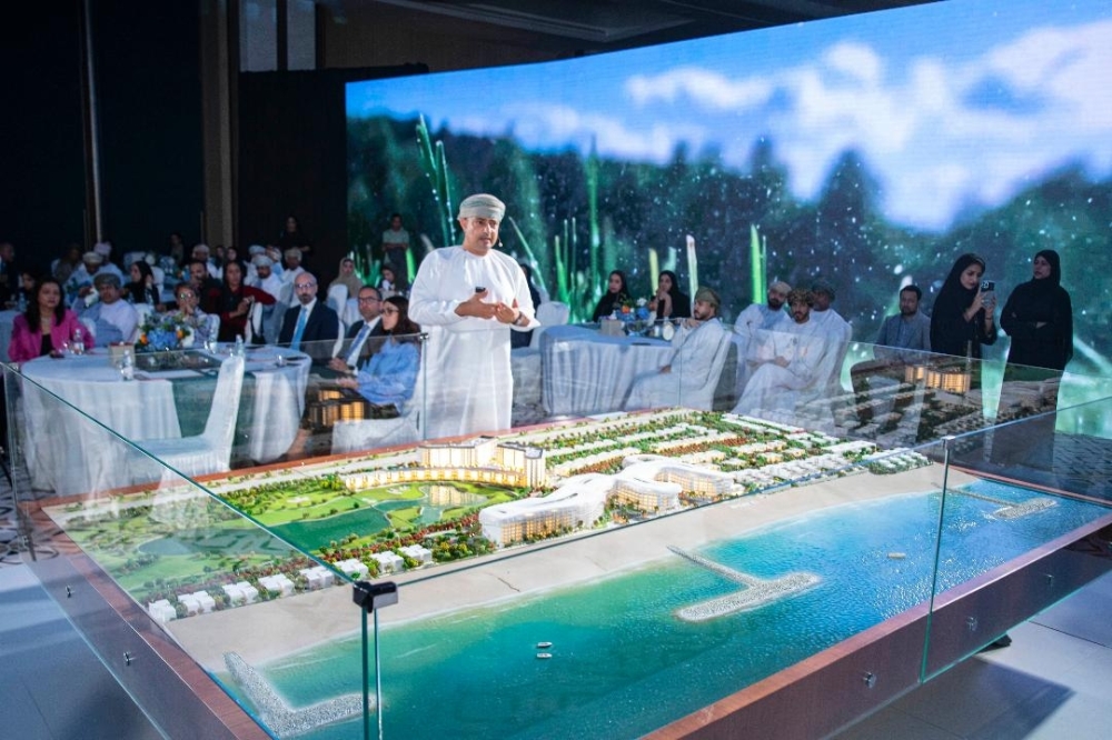 The Golf Link Residences epitomises the perfect blend of resort living within vibrant natural surroundings and a well-connected community.