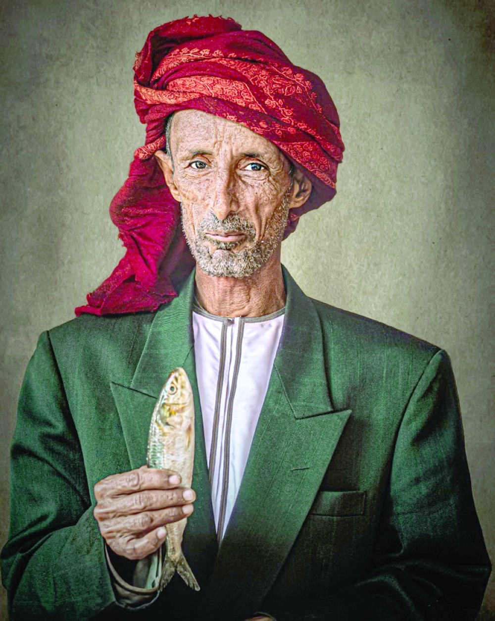 Omani student wins 2nd place in FIAP photography competition