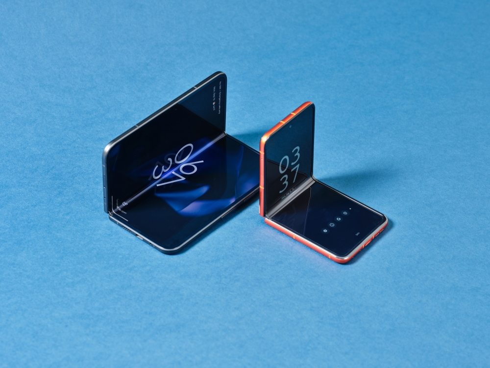 The Google Pixel 9 Pro Fold, left, and the Motorola Razr.