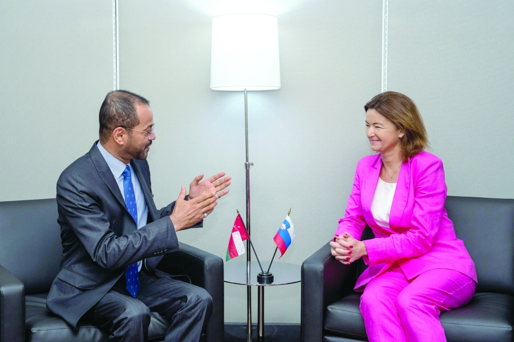 Sayyid Badr reviews cooperation with FMs in New York