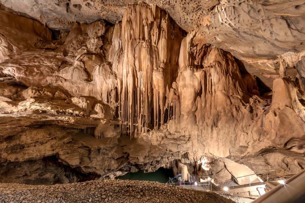 Al Hoota Cave, a prominent tourist destination in the Wilayat of Al Hamra