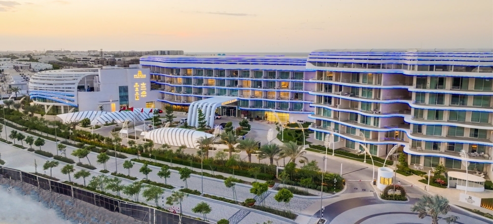 The resort includes 250 hotel rooms as well as suites, residential units and other facilities.