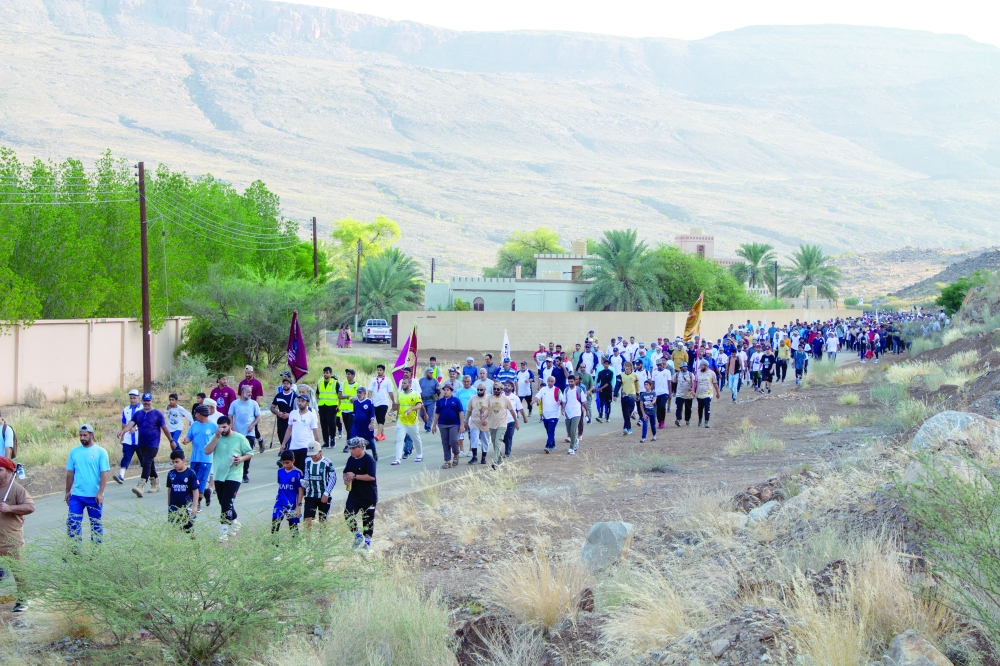 Nizwa health sector hosts community walk for International Day of Older Persons