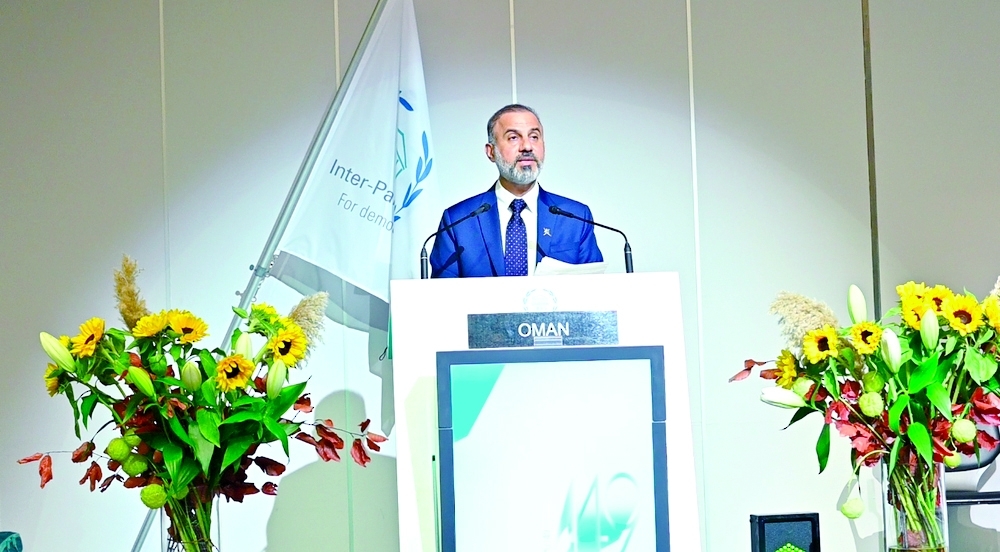 Khalid al Maawali stressed the need to unify efforts to stop massacres in Palestine and the Lebanon. — ONA