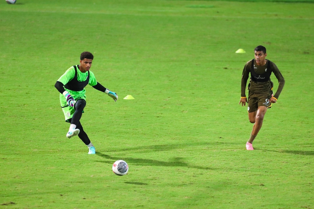 Oman U17 training