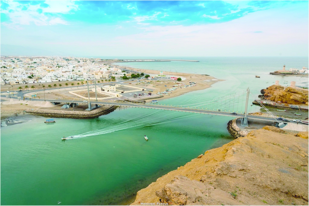 Panoramic view of coastal city of Sur