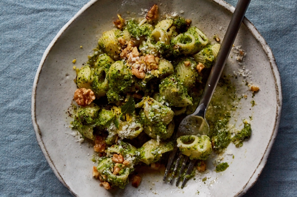 Broccoli-walnut pesto pasta. Food styled by Vivian Lui. (Romulo Yanes/The New York Times)