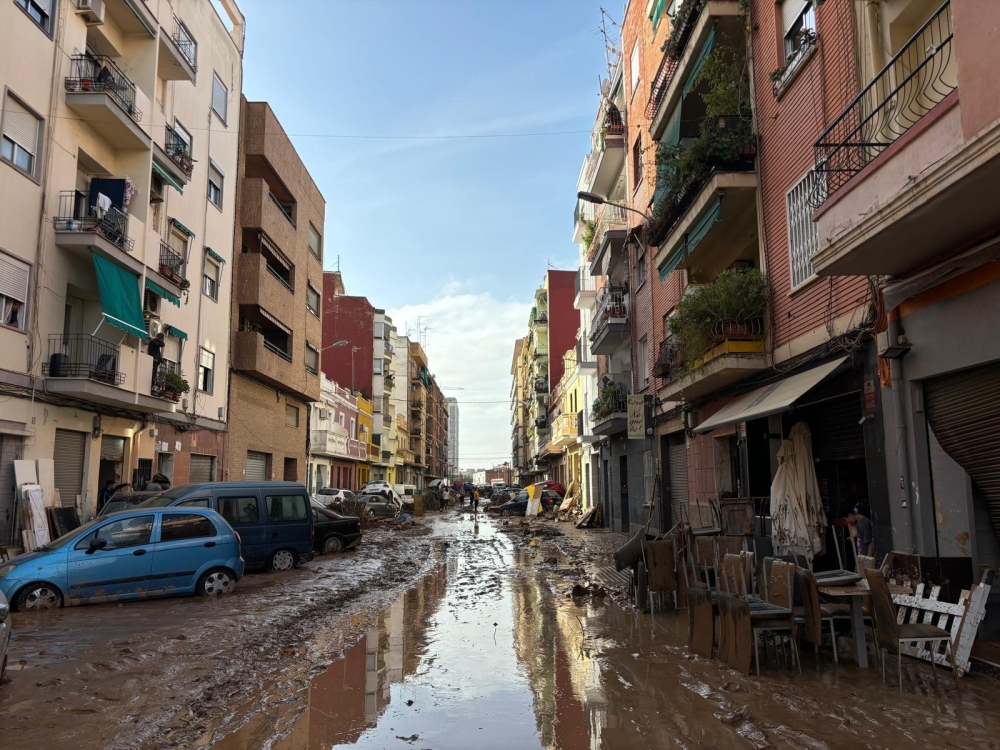 Deep mud covers streets in the Torre neighborhood after deadly flooding in Valencia, Spain, on Thursday, Oct. 31, 2024. (Emma Bubola/The New York Times)