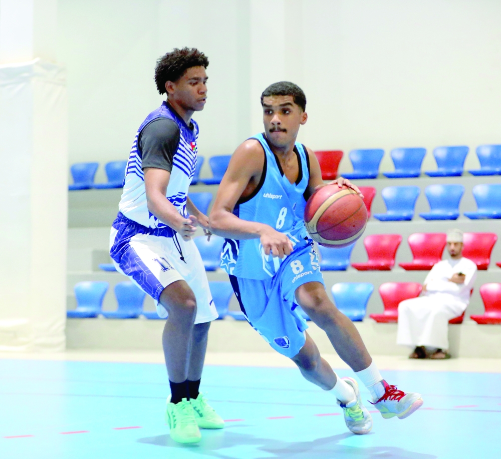 Salalah wins in thrilling opener