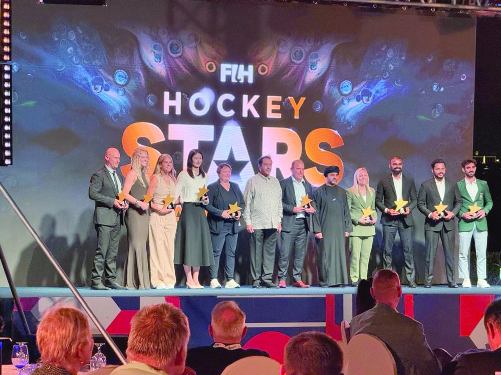 Group pic of the Star Award winners