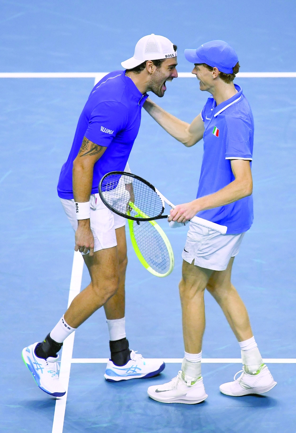 Sinner powers Italy to Davis Cup semis