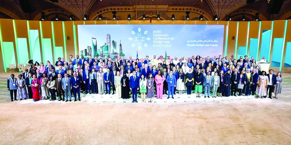 Ambassador Idris bin Abdulrahman al Khanjari, represented Oman and signed the Riyadh treaty