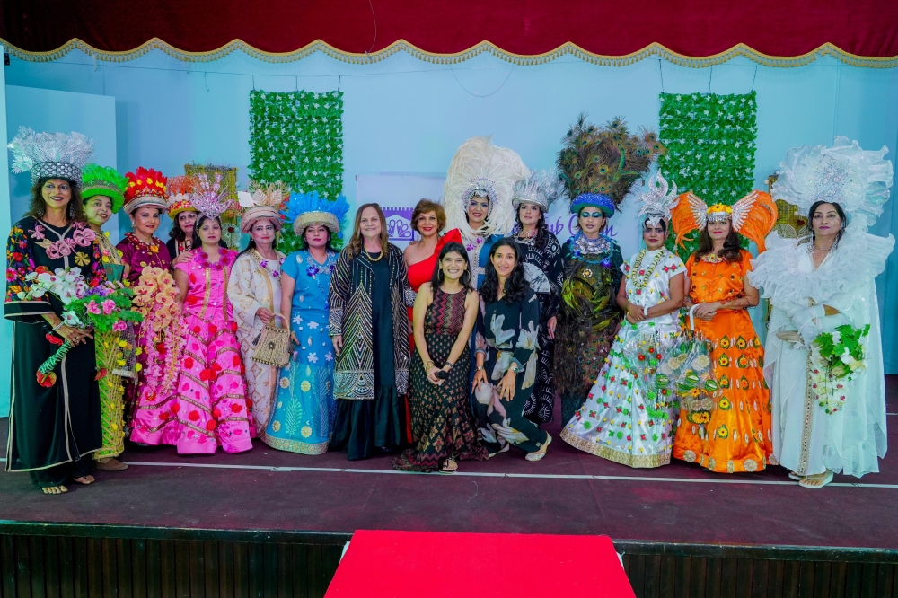 Devyani Sampat, floral artist, leads the fashion show of Indian Social Club  (8)